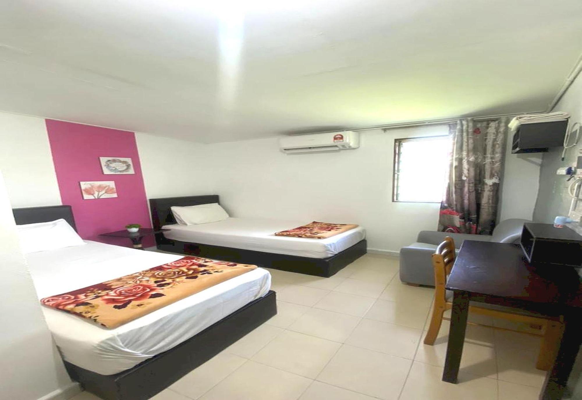 Langkawi Western Motel Пантай-Ченанг Екстер'єр фото