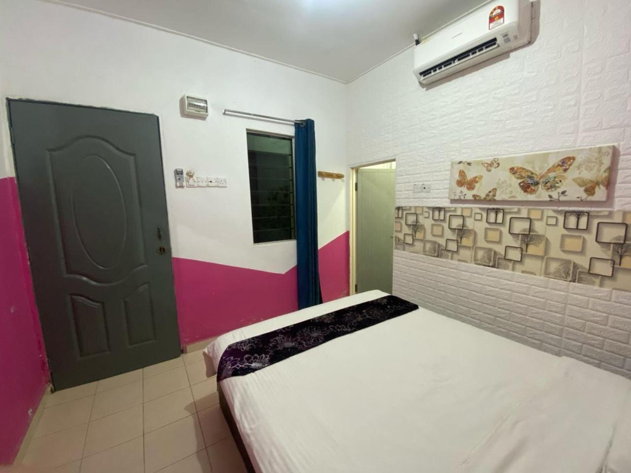 Langkawi Western Motel Пантай-Ченанг Екстер'єр фото