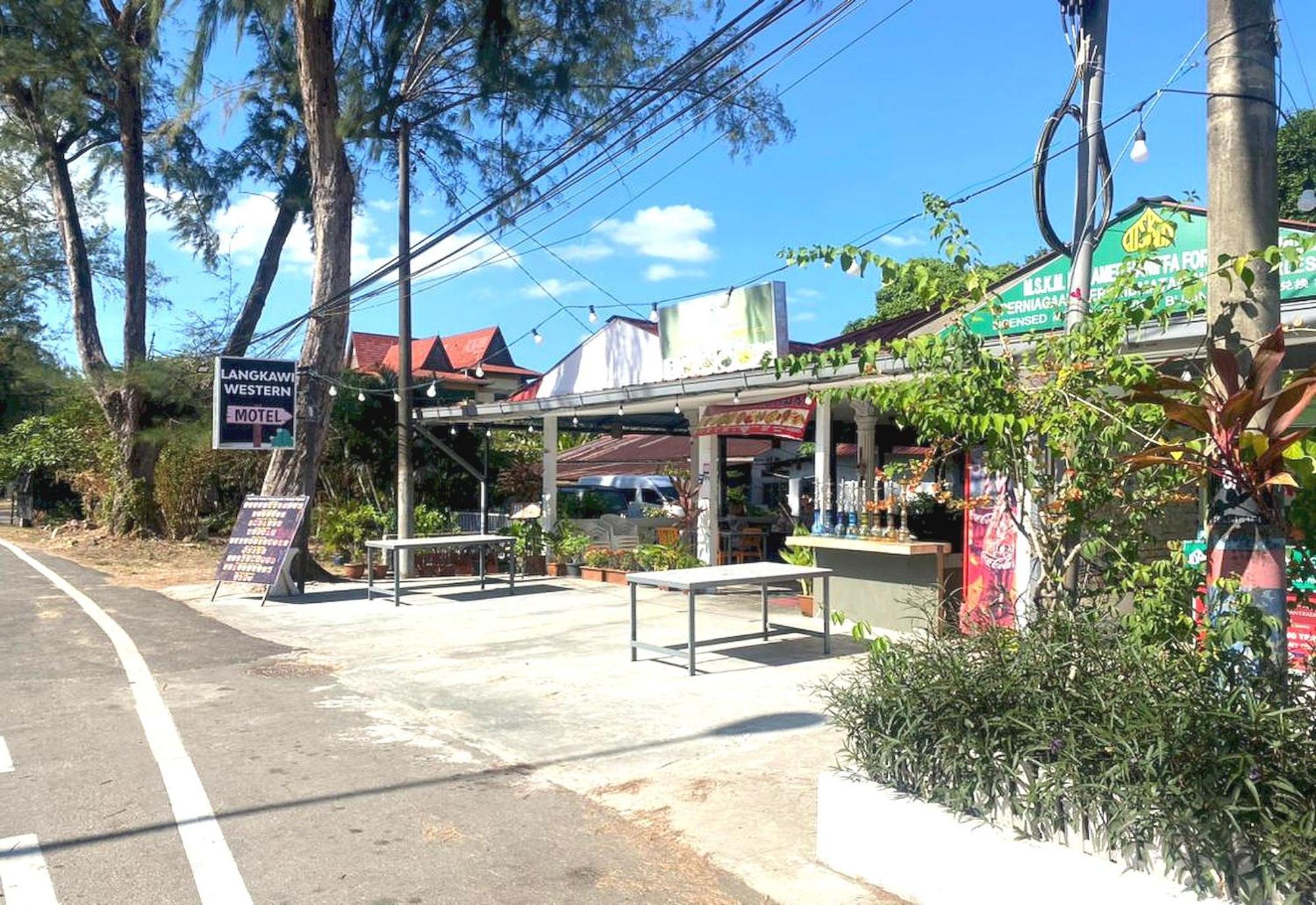 Langkawi Western Motel Пантай-Ченанг Екстер'єр фото